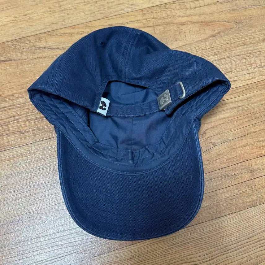 [BUNJANG] Hug Your Skin Hug Friends Cap Hat Navy / 허그유어스킨 허그 프랜즈 캡 모자 네이비
