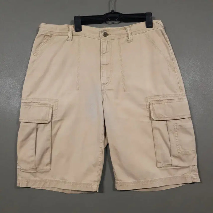 [SOLD OUT] XL) 나이키 00s 카고 버뮤다 포켓 하프 팬츠 반바지 34-35