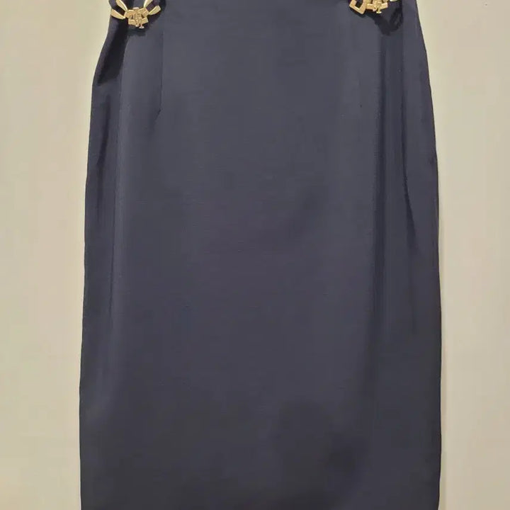 [BUNJANG] ZIGOT Navy Gold Embellished H-Line Skirt / 지고트  네이비 금장장식 H라인 스커트