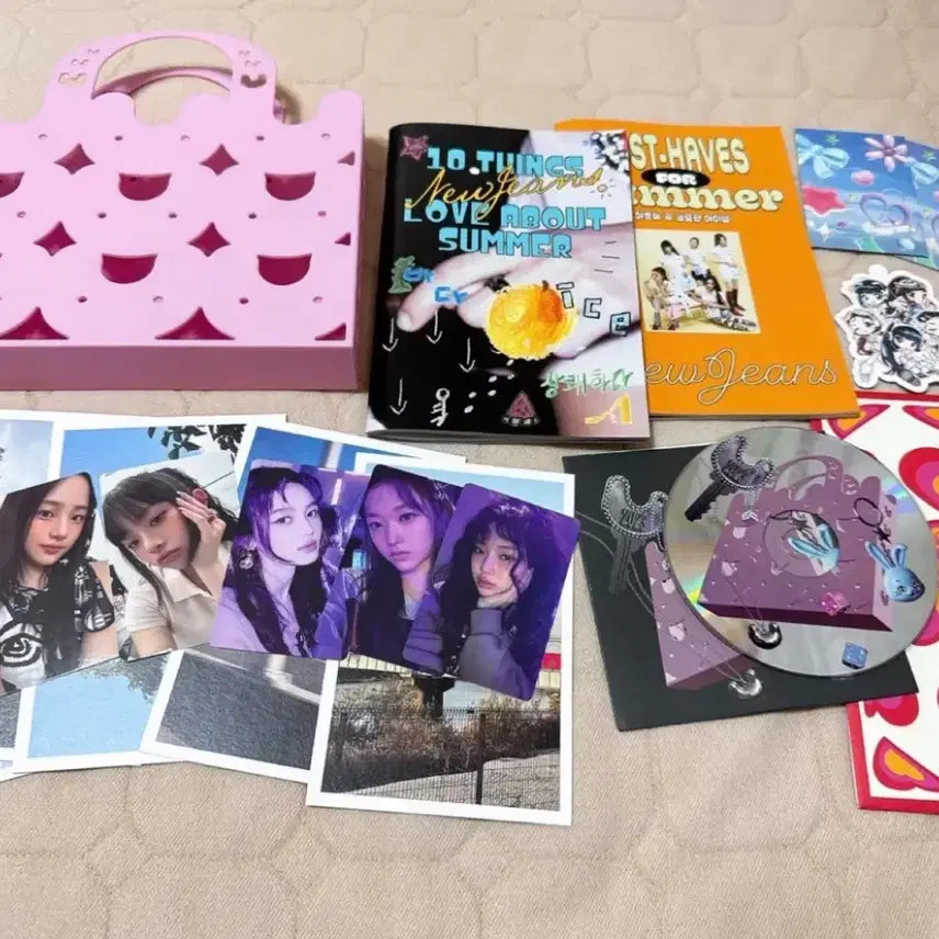 [BUNJANG] NewJeans Bunny Beach Bag / 뉴진스 버니비치백(포카 포함)