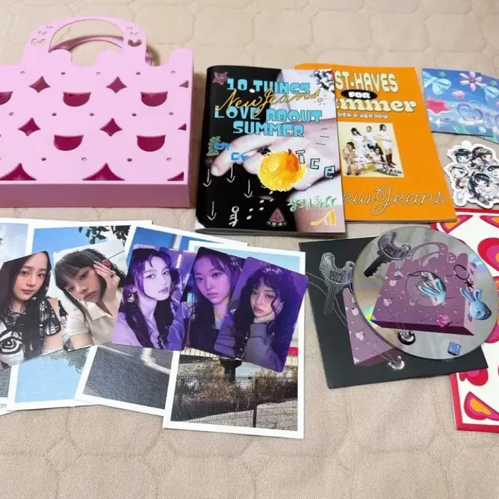 [BUNJANG] NewJeans Bunny Beach Bag / 뉴진스 버니비치백(포카 포함)