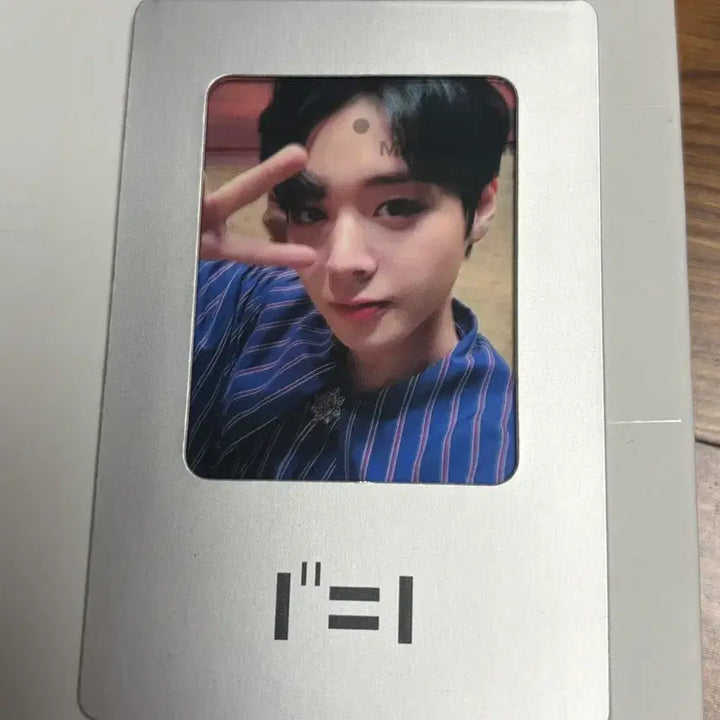 [BUNJANG] 박지훈 워너원 포토카드 3장 가격 / 박지훈 워너원 포토카드 3장 가격