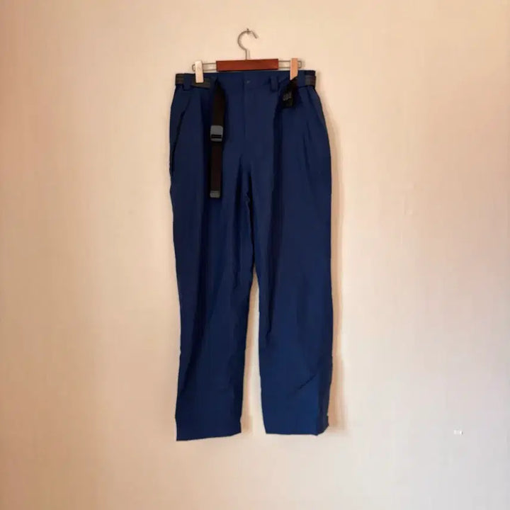 [BUNJANG] Gore-Tex Waterproof Breathable Work Pants (Size 32) / 새제품 32 고어텍스 팬츠 바지 작업복 기능성 아웃도어