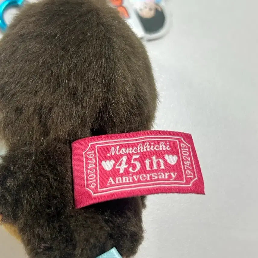 [BUNJANG] Monchhichi 45th Anniversary Limited Edition Keyring / (희귀)!!!45주년(2019년한정판)해피트립 몬치치키링!!(미사용)