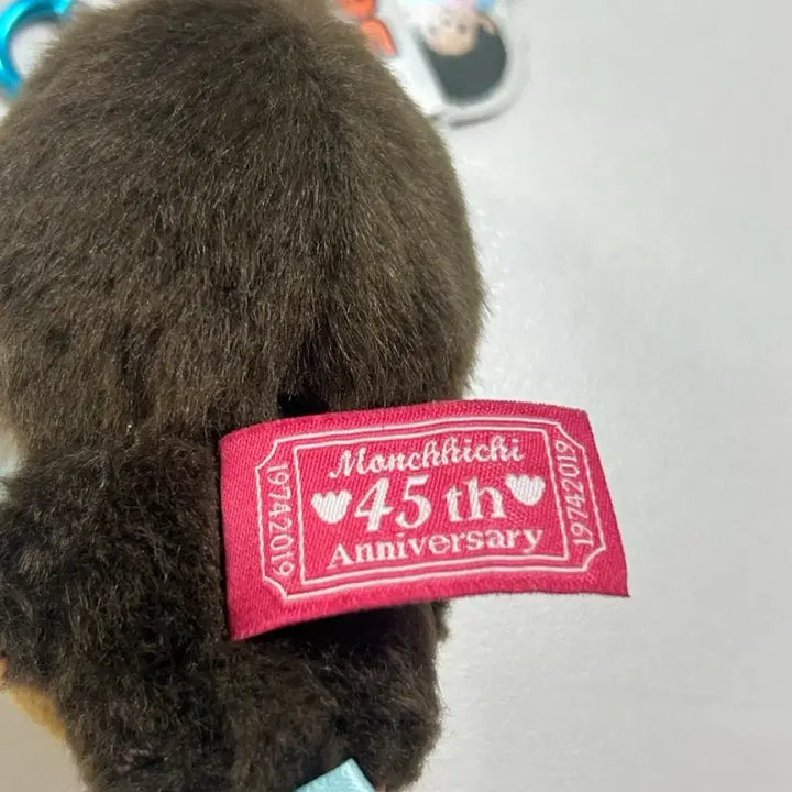 [BUNJANG] Monchhichi 45th Anniversary Limited Edition Keyring / (희귀)!!!45주년(2019년한정판)해피트립 몬치치키링!!(미사용)