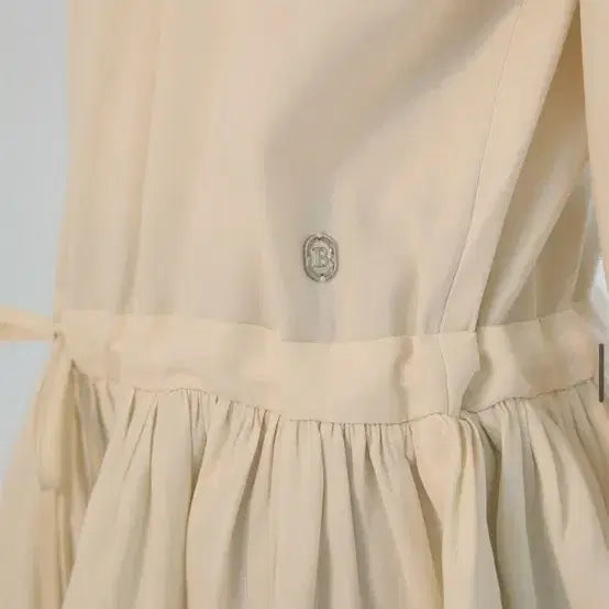 [BUNJANG] Somewhere Butter Blouse / 썸웨어버터 bl