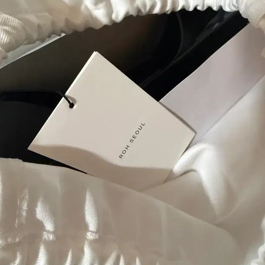 [BUNJANG] LOWE SEOUL Medium Trove Bag / 로서울 미디움 트로브백 새상품