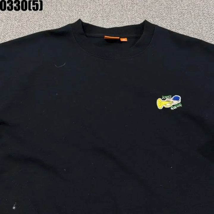[SOLD OUT] 앤드지 블랙 자수 맨투맨 티셔츠105 0330
