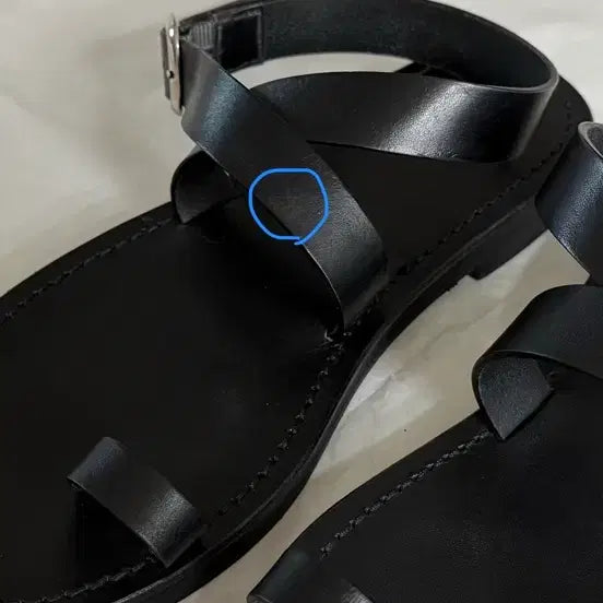 [BUNJANG] Urbanic 30 Toe Ring Sandals / Size 230 / 얼바닉30 토링 샌들 블랙