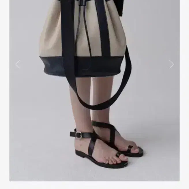 [BUNJANG] Urbanic 30 Toe Ring Sandals / Size 230 / 얼바닉30 토링 샌들 블랙