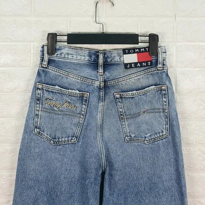 [BUNJANG] Tommy Hilfiger Distressed Wide Jeans (Women&