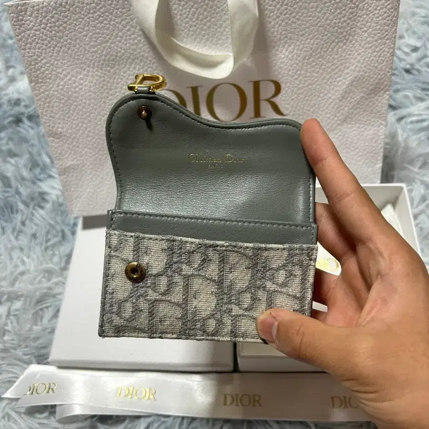 [SOLD OUT] 디올 오블리크 새들 카드지갑 그레이