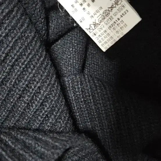 [BUNJANG] SJSJ Cashmere Blend Knit 90 / SJSJ블랙 캐시미어  니트 90