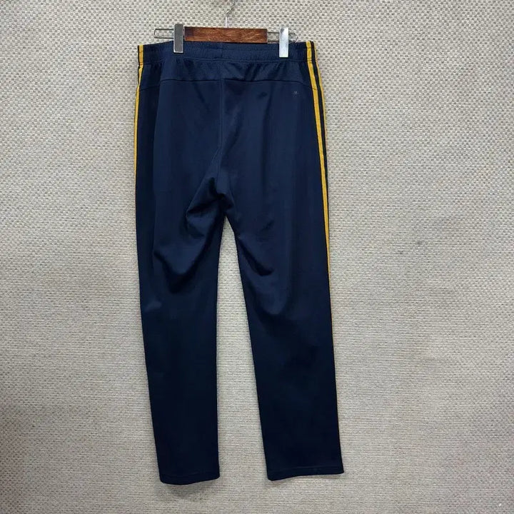 [BUNJANG] Adidas Embroidered Logo Track Pants / 아디다스 자수로고 트랙팬츠 츄리닝바지 100 A08241