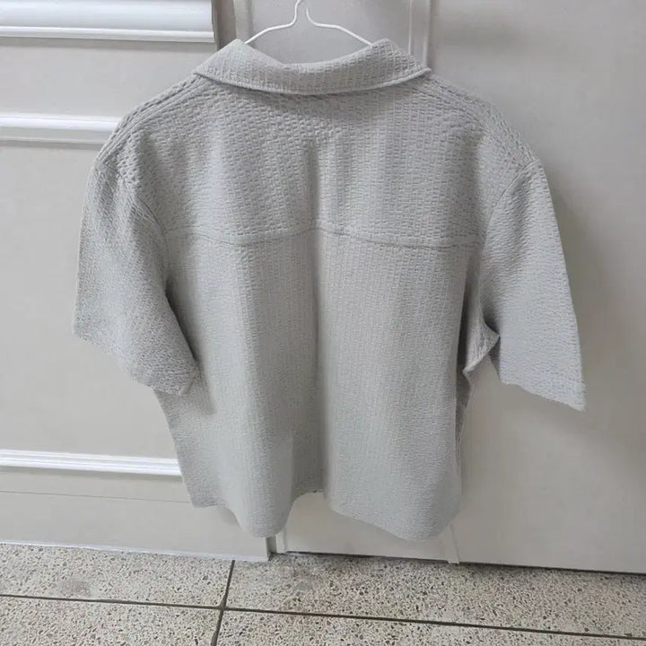 [SOLD OUT] 코스 시어서커 지퍼 반팔 셔츠 110