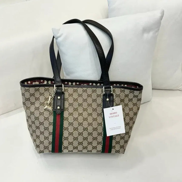 [BUNJANG] Gucci GG Canvas Jacquard Shoulder Bag / 구찌 GG 캔버스 자가드 숄더백 (정품)