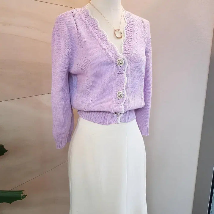 [BUNJANG] Mine Lilac Cardigan with Jewel Buttons / 23년 한섬 마인  가디건 보석 단추로 완성되는 분위기 가디건