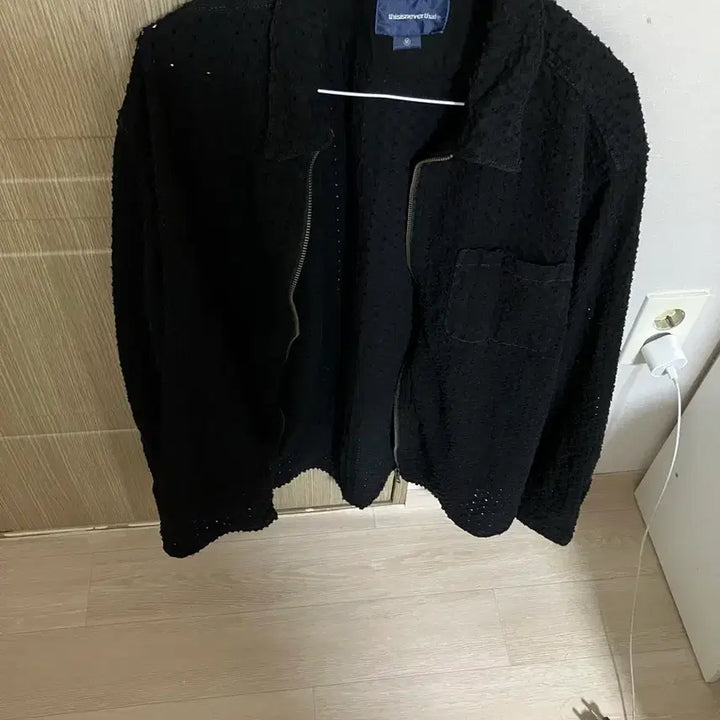 [BUNJANG] thisisneverthat Damaged Denim Shirt / 디스이즈네버댓 damaged denim shirt