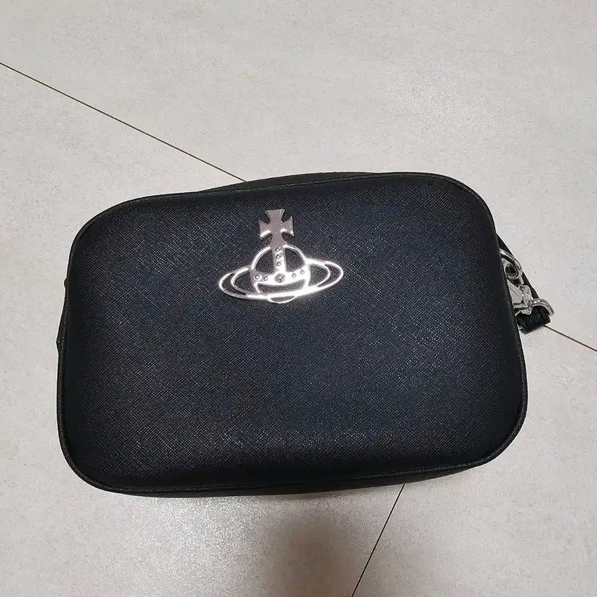 [BUNJANG] Vivienne Westwood Anna Camera Bag (Black) / 정품) 비비안웨스트우드 안나 카메라백 (블랙)