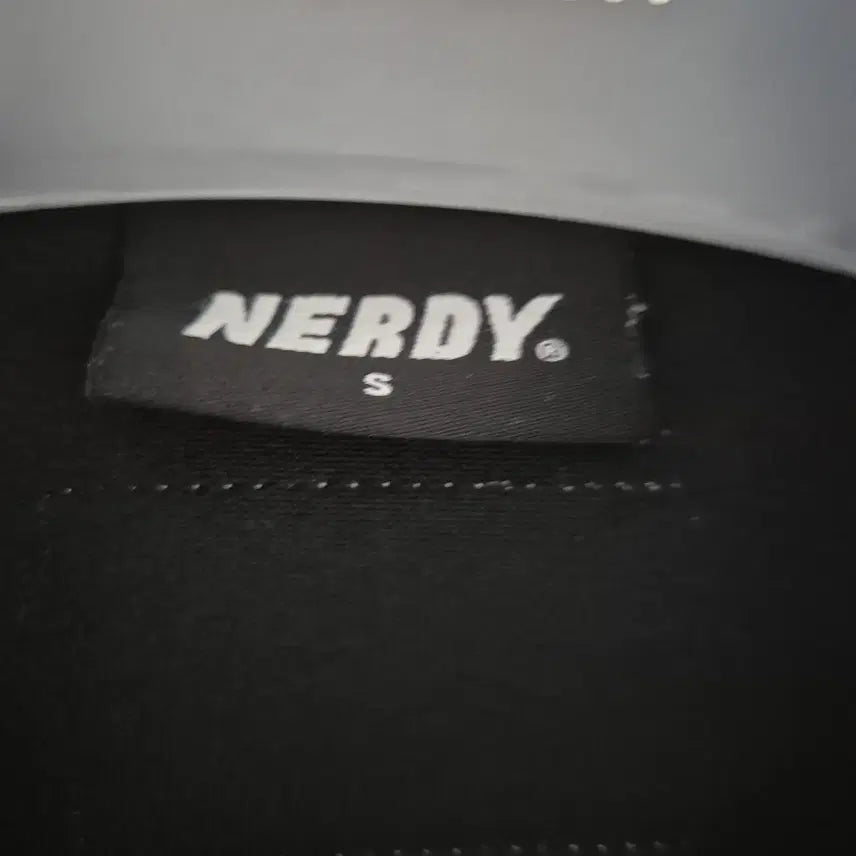 [BUNJANG] Nerdy Oversized Track Jacket and Track Pants Set for Women / 널디 져지세트 트랙탑자켓 오버핏 여성