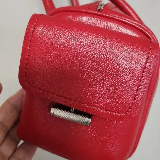 [BUNJANG] Couronne Vibe Shoulder 30 Bag / 쿠론 비브 숄더 30 (거의새거)