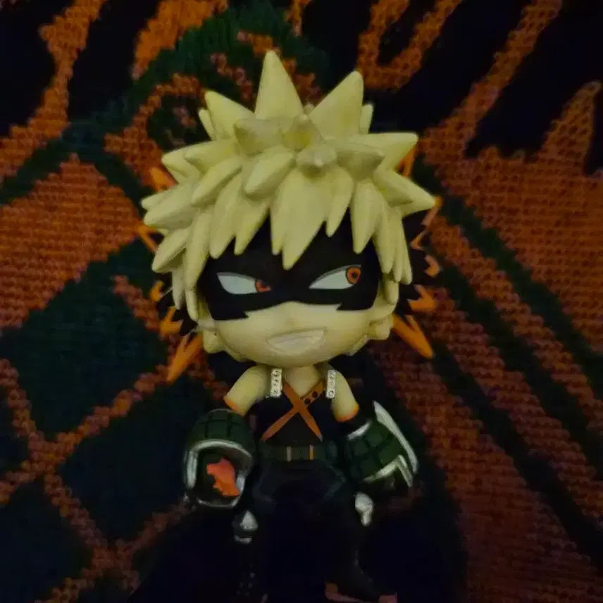 [BUNJANG] My Hero Academia Bakugo Figure / 나의 히어로 아카데미 바쿠고 피규어