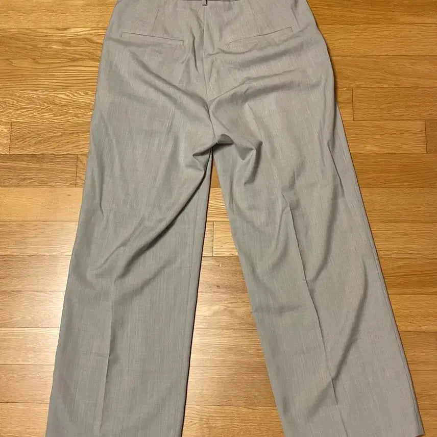 [BUNJANG] H&amp;M 아뜰리에 그레이 투턱 울 슬랙스 / H&amp;M 아뜰리에 그레이 투턱 울 슬랙스