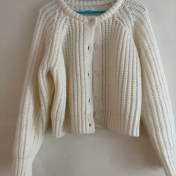 [BUNJANG] Nearwear Ivory Knit Cardigan / 아이보리 니트 가디건 니어웨어 퍼빗 아뜨랑스