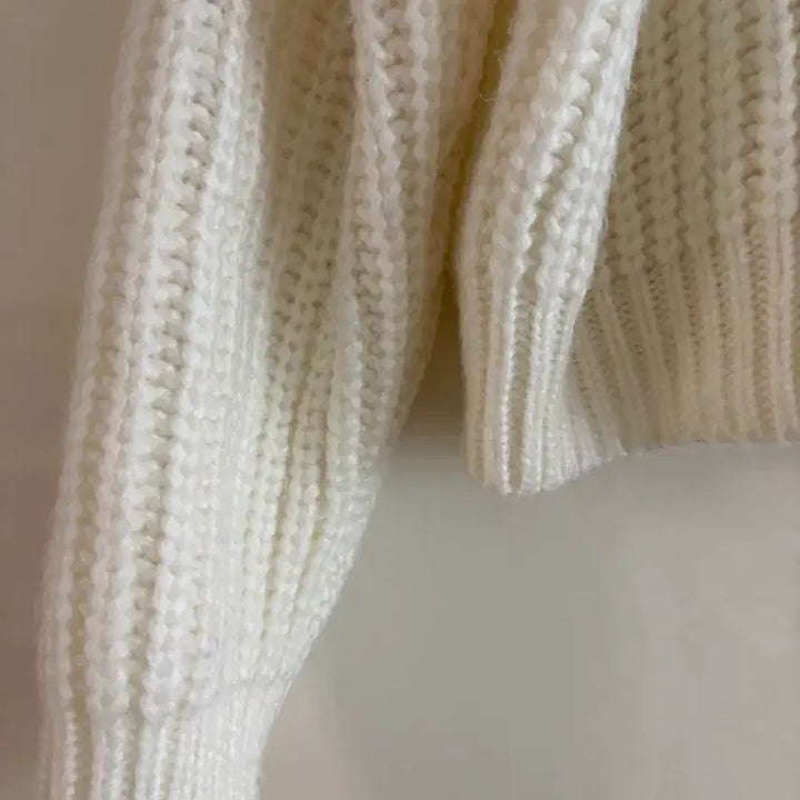 [BUNJANG] Nearwear Ivory Knit Cardigan / 아이보리 니트 가디건 니어웨어 퍼빗 아뜨랑스