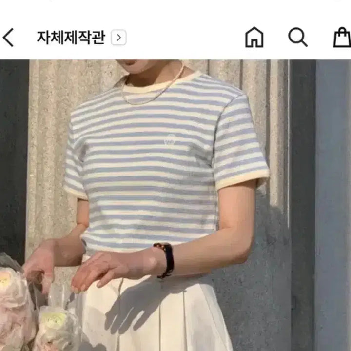 [BUNJANG] URBANE Stripe Short Sleeve T-Shirt / 어베인 스트라이프 티셔츠