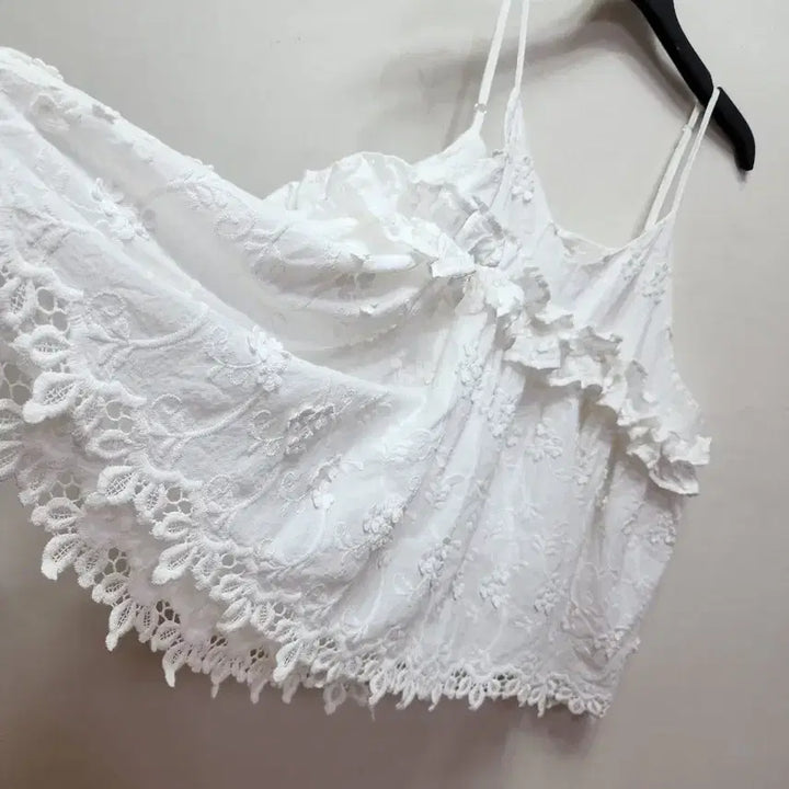 [SOLD OUT] 투스토리지니 로맨스나시 블라우스