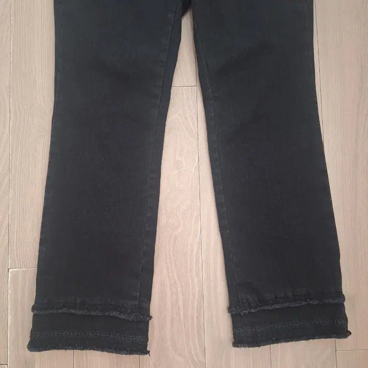 [BUNJANG] Hanseom Mine Fringe Detail Denim Pants (Size 44) / 한섬 마인-프린지디테일데닝팬츠(44)