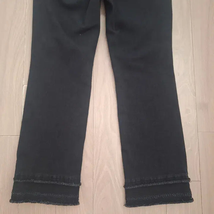 [BUNJANG] Hanseom Mine Fringe Detail Denim Pants (Size 44) / 한섬 마인-프린지디테일데닝팬츠(44)