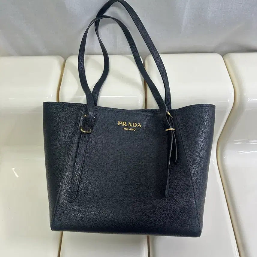 [SOLD OUT] [SA 정품] 프라다 로고 숄더백