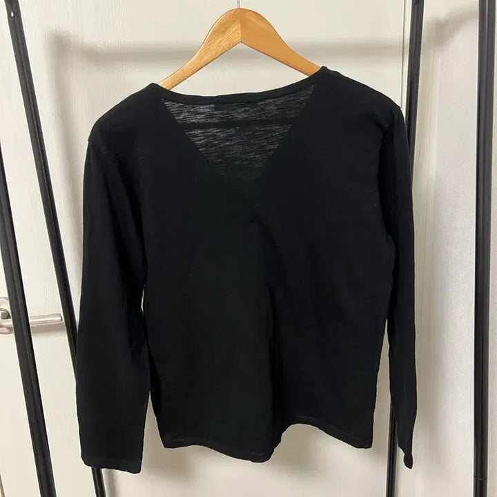 [BUNJANG] Loveholic Black Tie-Detail Blouse / 러브홀릭 블랙 끈 장식 블라우스 1167