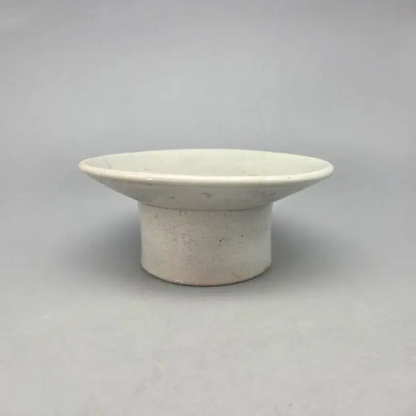 [BUNJANG] 18th Century Korean White Porcelain Dish / 골동품 도자기 18세기 순백자 관요 분원 굽높은접시