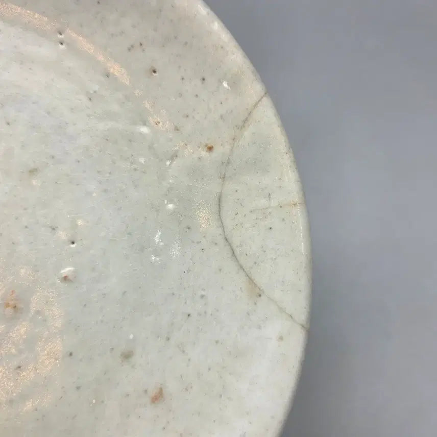 [BUNJANG] 18th Century Korean White Porcelain Dish / 골동품 도자기 18세기 순백자 관요 분원 굽높은접시