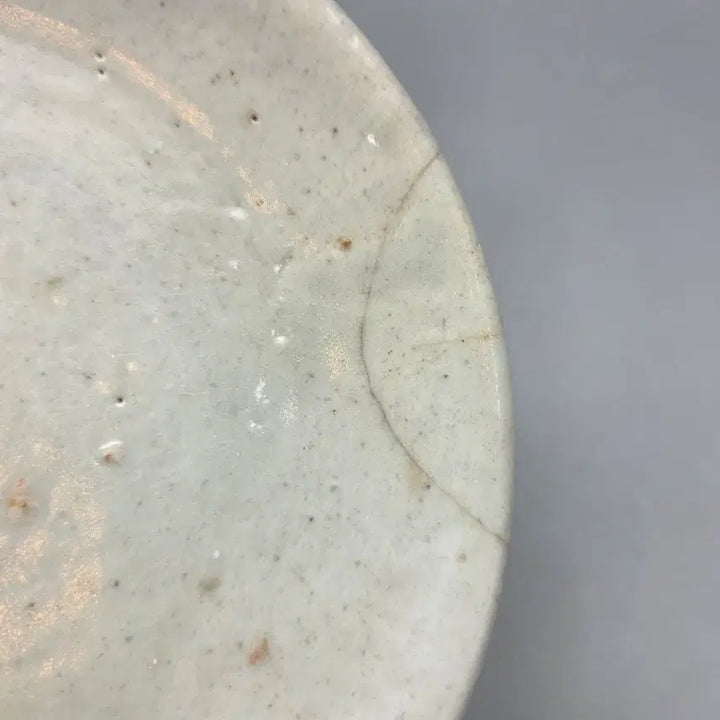 [BUNJANG] 18th Century Korean White Porcelain Dish / 골동품 도자기 18세기 순백자 관요 분원 굽높은접시