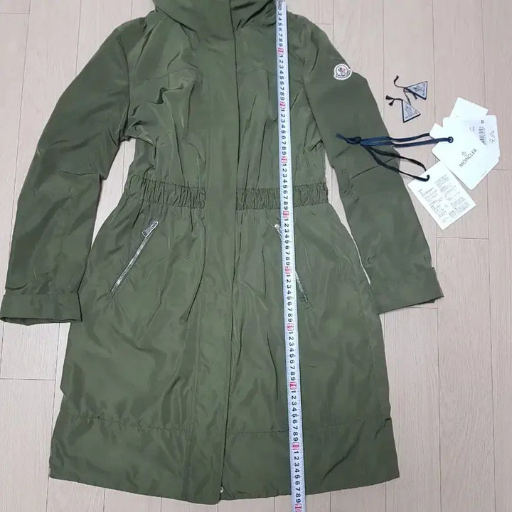 [BUNJANG] Moncler Khaki Wool Coat XS / 정품 몽클레르 코트 카키 XS 작년 신세계구입 한번착용  44~66반