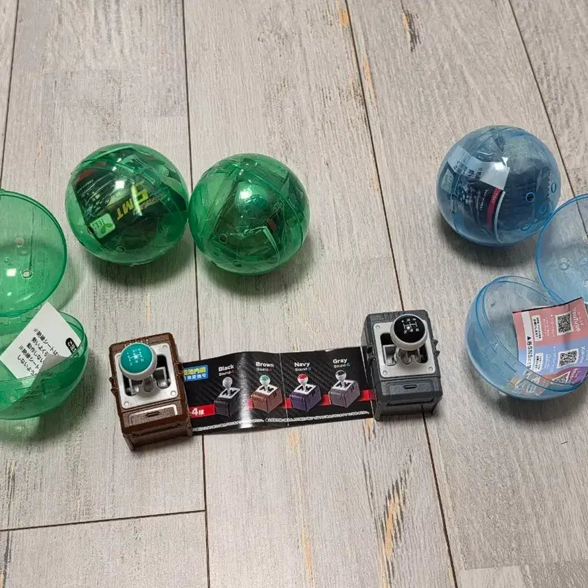 [BUNJANG] Car Gear Shift Knob Gacha Collection (Sealed and Unsealed) / 자동차 기어 모양 가챠 판매합니다.