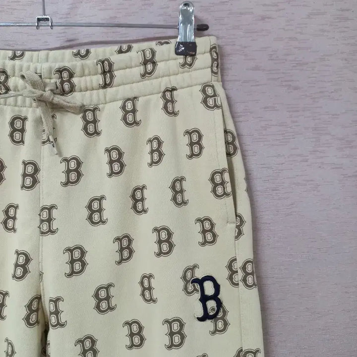 [SOLD OUT] B3-30/MLB 패턴 조거팬츠