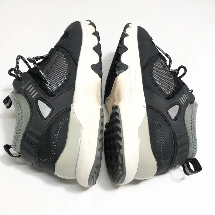 [BUNJANG] Montbell Trekking Shoes 250 / 몽벨 트레킹 운동화 250