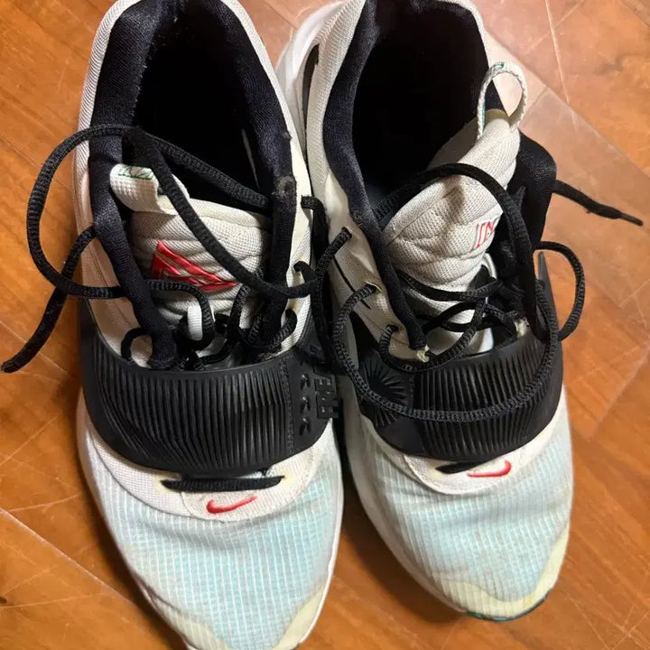 [BUNJANG] Zoom Freak 3 Sneakers / 줌 프릭3 295