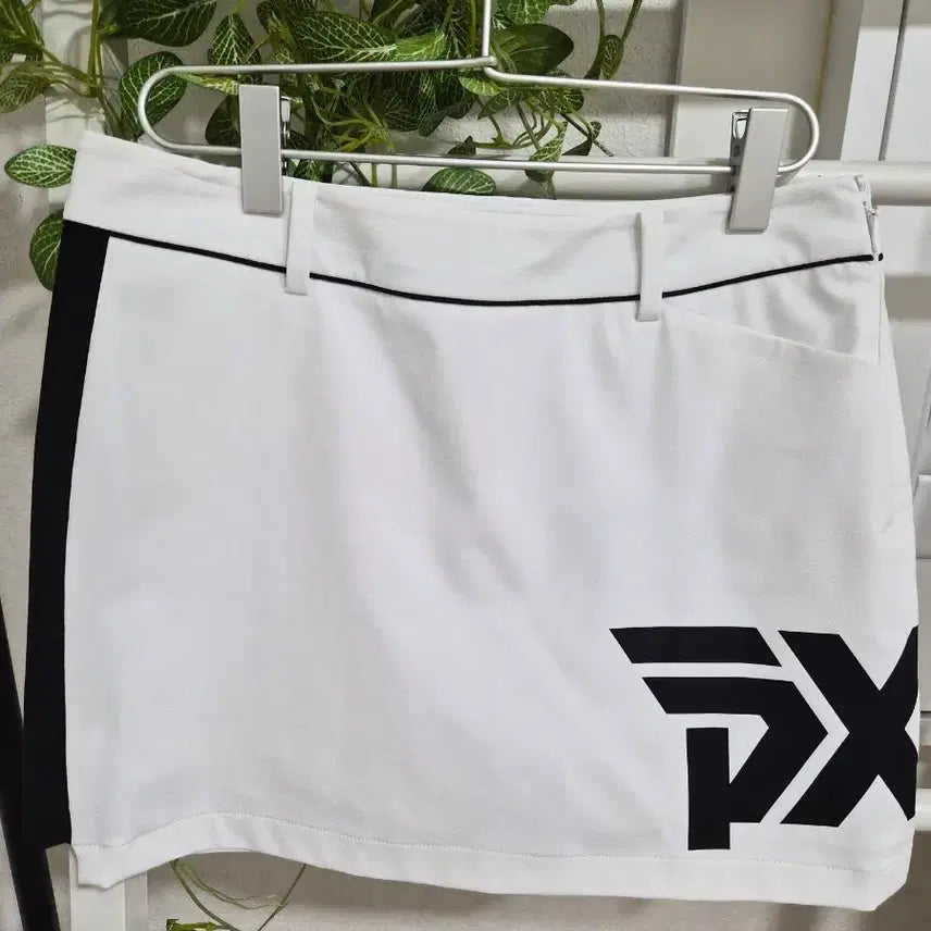 [BUNJANG] PXG White Black Color Block Skirt / PXG 화이트 블랙 배색  스커트