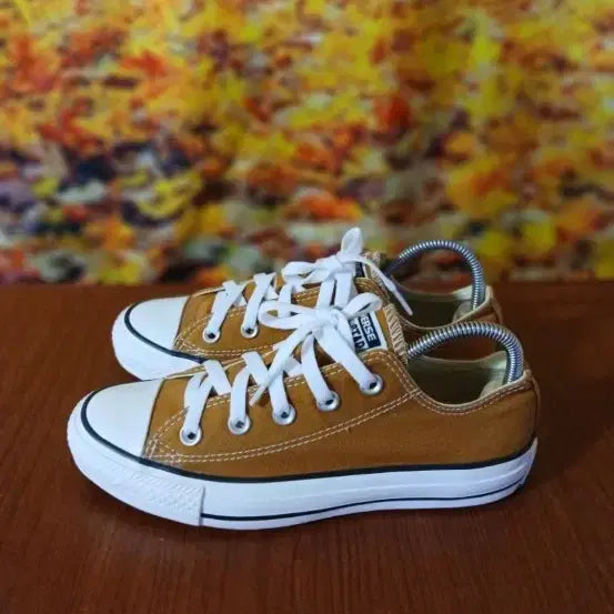 [BUNJANG] Converse All Star Mustard Sneakers (Women&
