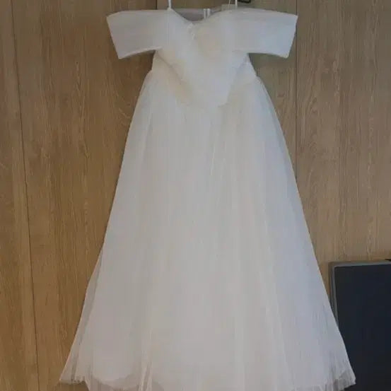 [SOLD OUT] 빅사이즈 플러스사이즈 웨딩드레스 팝니다.(본식도 가능)