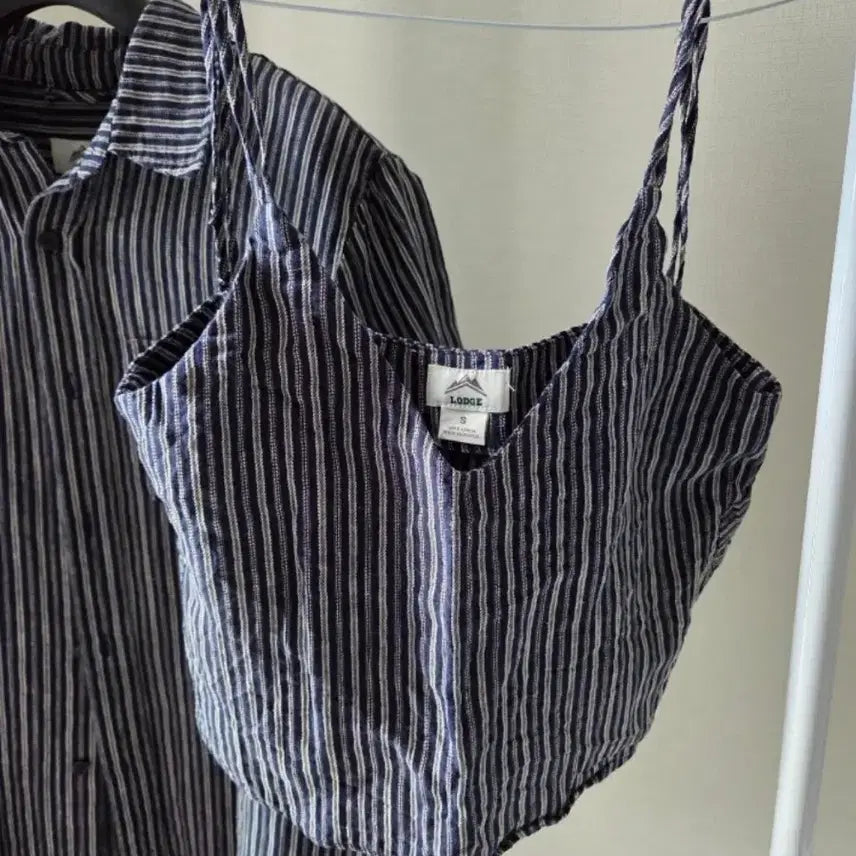 [BUNJANG] Lodge Stripe Tank Top &amp; Shirt Set / 롯지 lodge 스트라이프 나시&amp;셔츠 세트