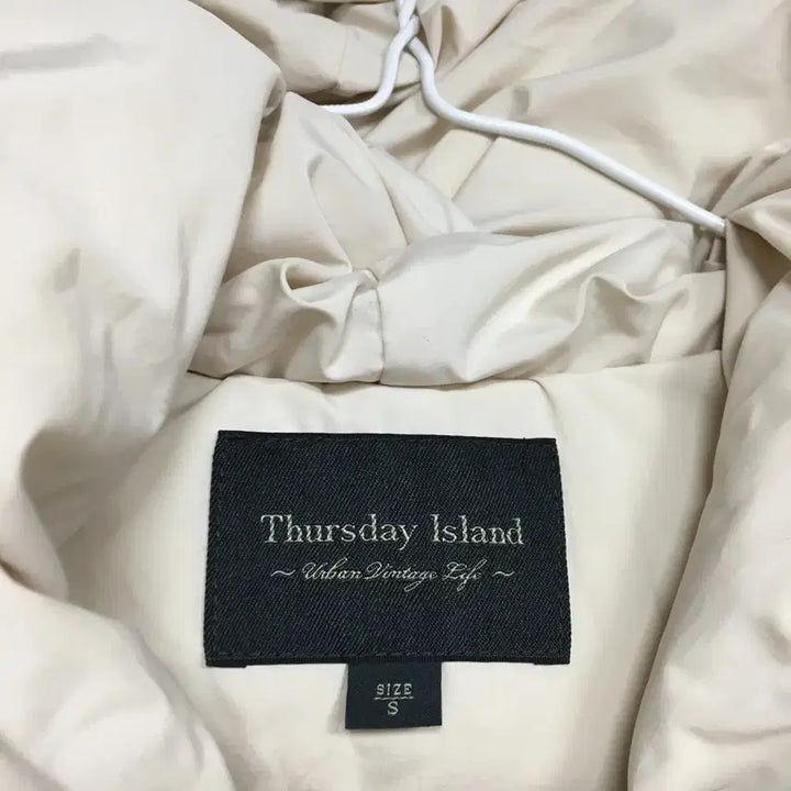 [SOLD OUT] 22 써스데이아일랜드 공효진 구스 푸퍼 패딩 S