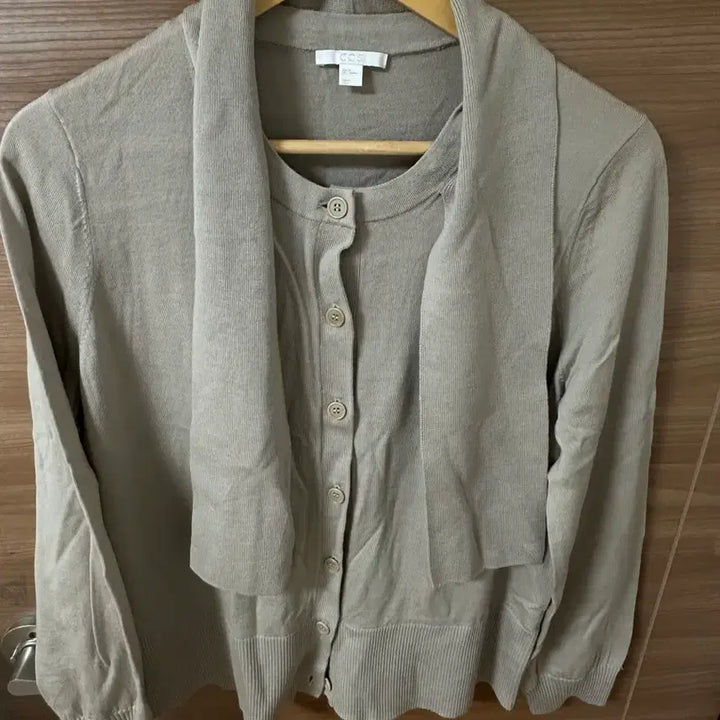 [BUNJANG] COS M-Size Muffler Cardigan / 코스(COS) 머플러가디건