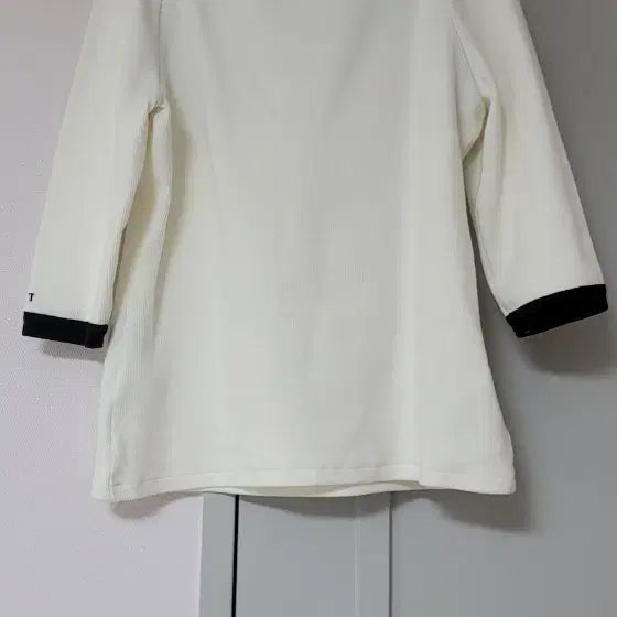 [BUNJANG] Retbite Knit Sweater / 레트바이트
